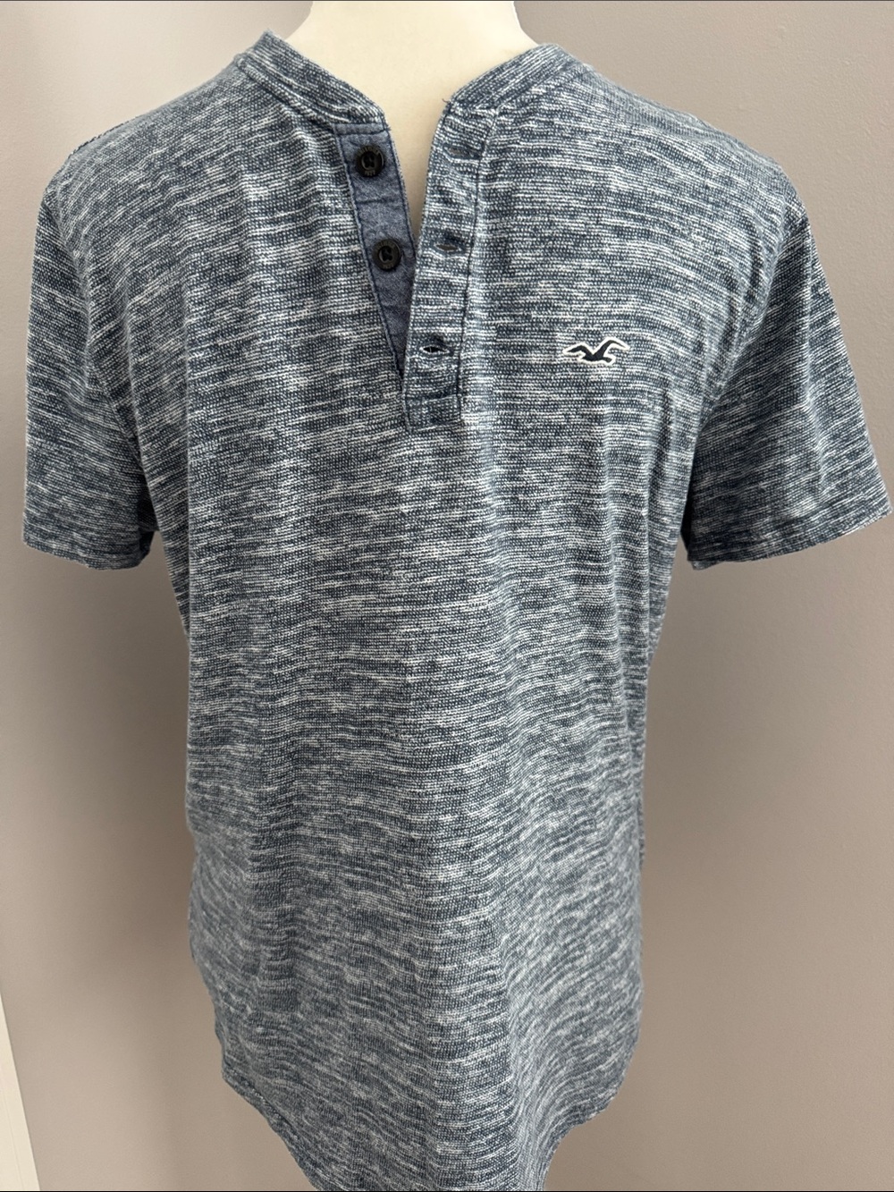 Hollister Marled Navy Short Sleeve Henley Size Small